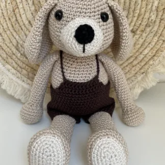 Hond Met Tuinbroek - gehaakte knuffel