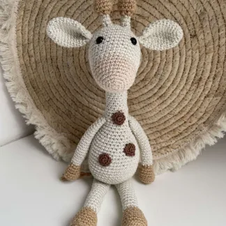 Kleine Giraf Neutraal - gehaakte knuffel