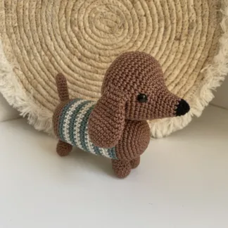 Teckeltje Turkoois - gehaakte knuffel