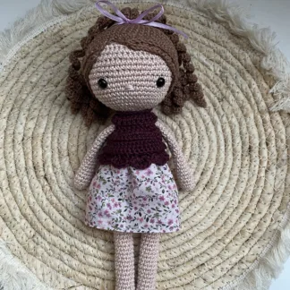 Poppetje Met Rokje - gehaakte poppen